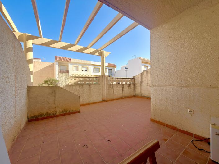 Image No.54-2 Bed Property for sale