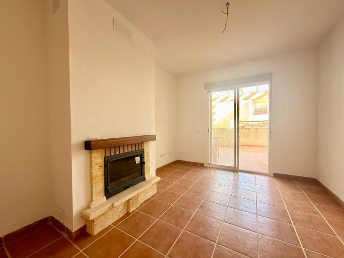 Image No.10-2 Bed Property for sale