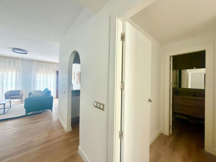 Image No.17-2 Bed Apartment for sale