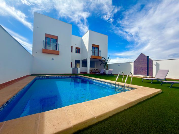 Image No.27-2 Bed Apartment for sale