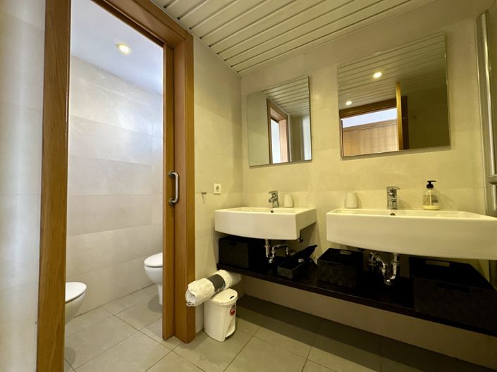 Image No.40-2 Bed Penthouse for sale