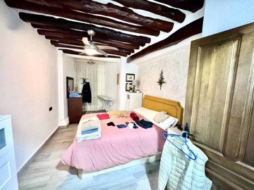 valor-house-4-bedroom-alpujarras-front-view-4