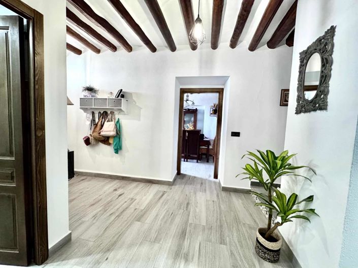 Image No.19-4 Bed Villa for sale