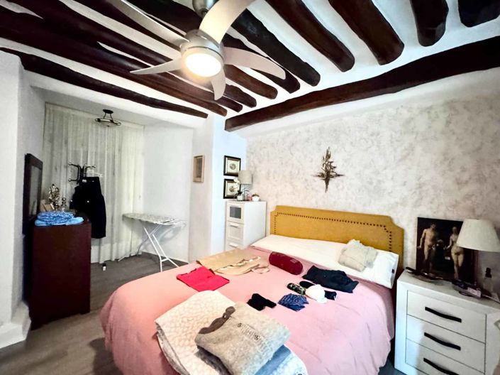 Image No.28-4 Bed Villa for sale