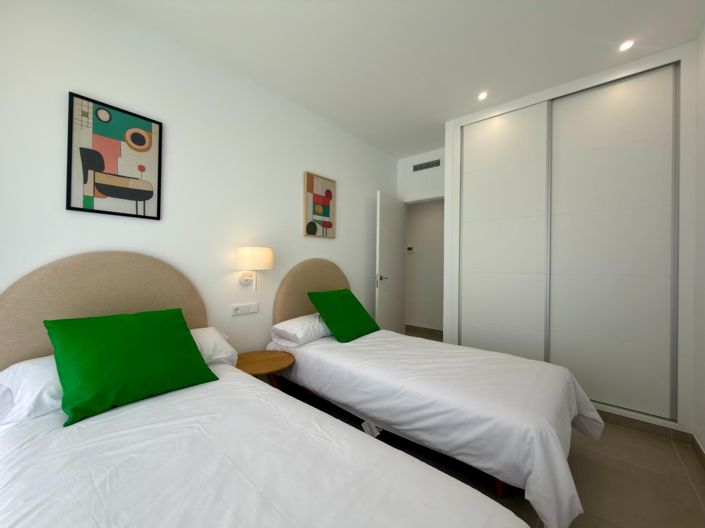 Image No.28-3 Bed Villa for sale