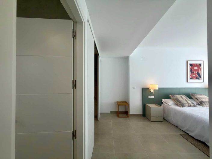 Image No.30-3 Bed Villa for sale