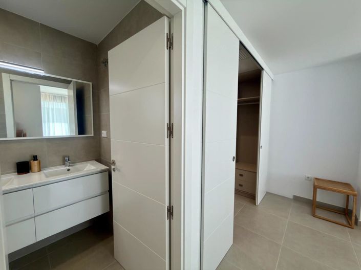 Image No.31-3 Bed Villa for sale