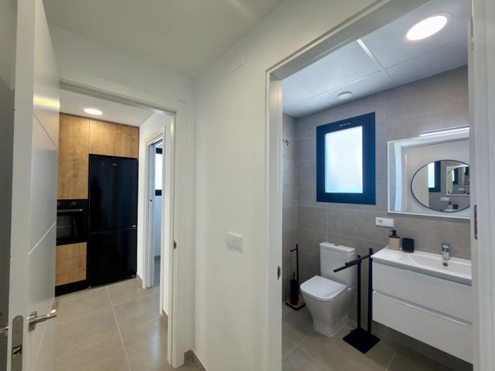 Image No.43-3 Bed Villa for sale