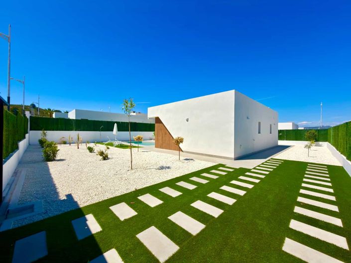 Image No.54-3 Bed Villa for sale