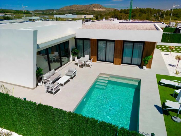 Image No.58-3 Bed Villa for sale