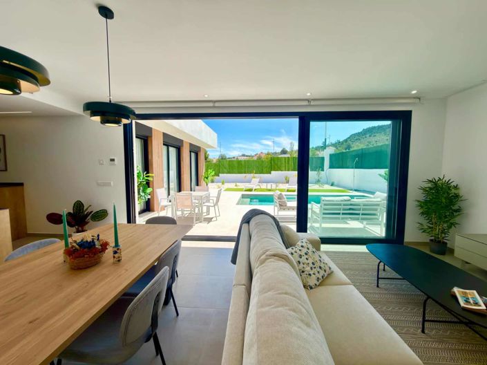 Image No.9-3 Bed Villa for sale