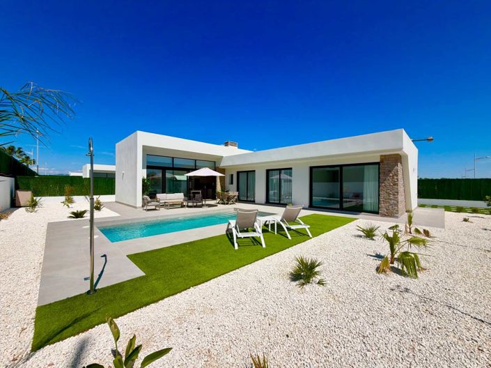Image No.11-3 Bed Villa for sale