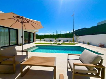 modern-villa-in-calasparra-15