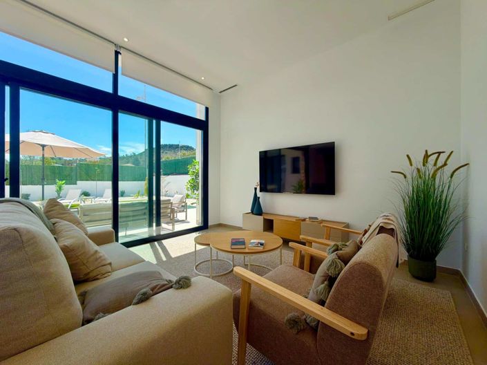 Image No.25-3 Bed Villa for sale