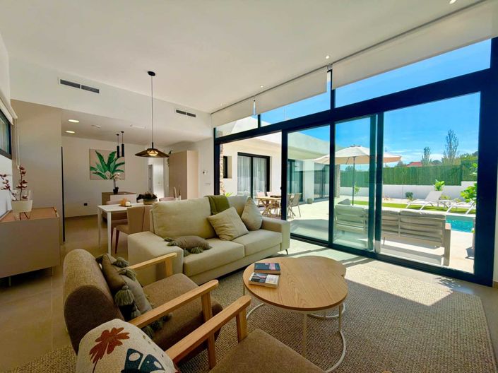 Image No.26-3 Bed Villa for sale