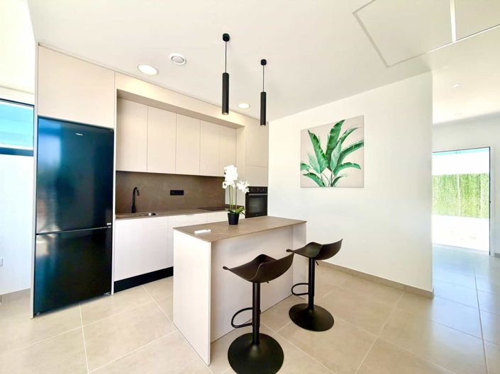 Image No.32-3 Bed Villa for sale