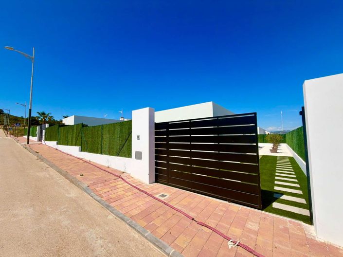 Image No.34-3 Bed Villa for sale