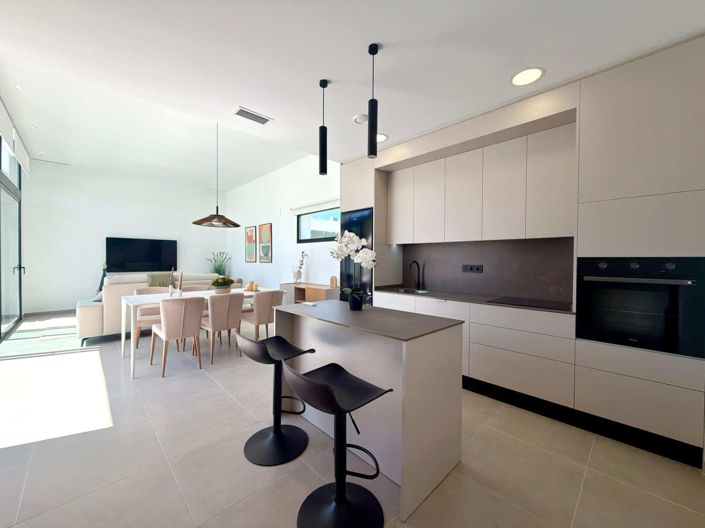 Image No.35-3 Bed Villa for sale