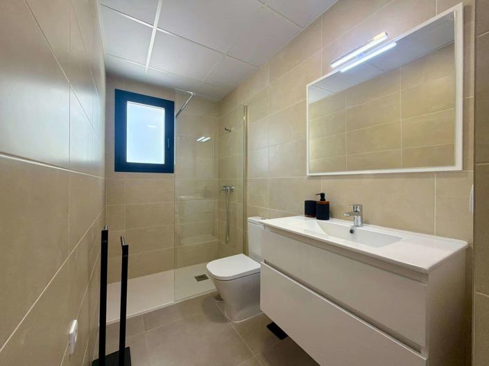 Image No.40-3 Bed Villa for sale