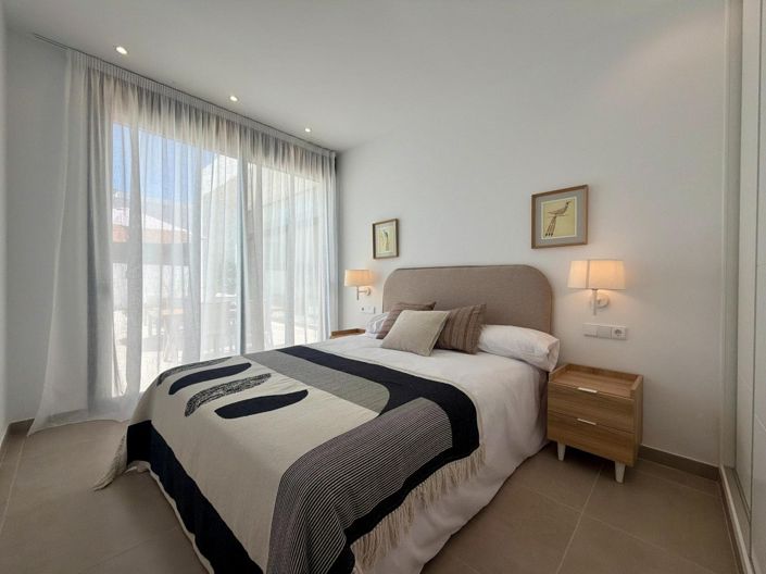 Image No.42-3 Bed Villa for sale
