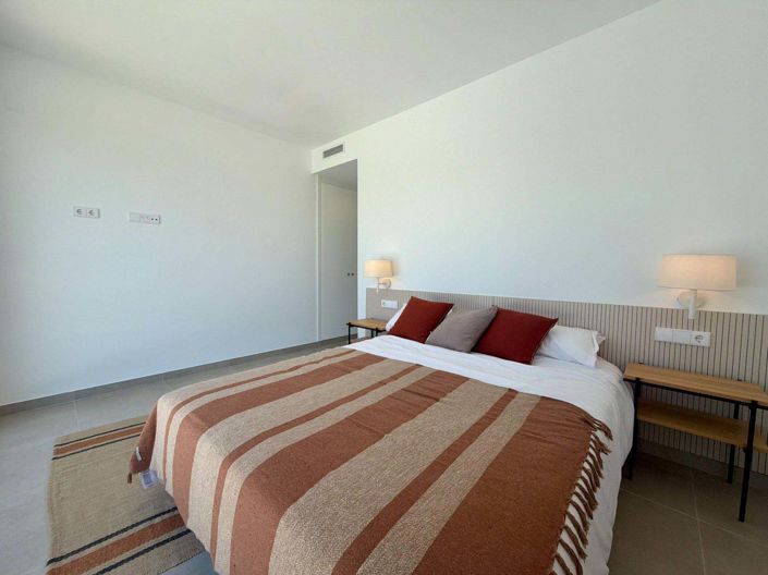 Image No.55-3 Bed Villa for sale