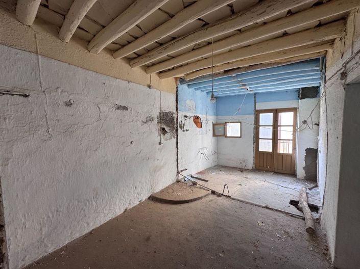 Image No.26-House for sale