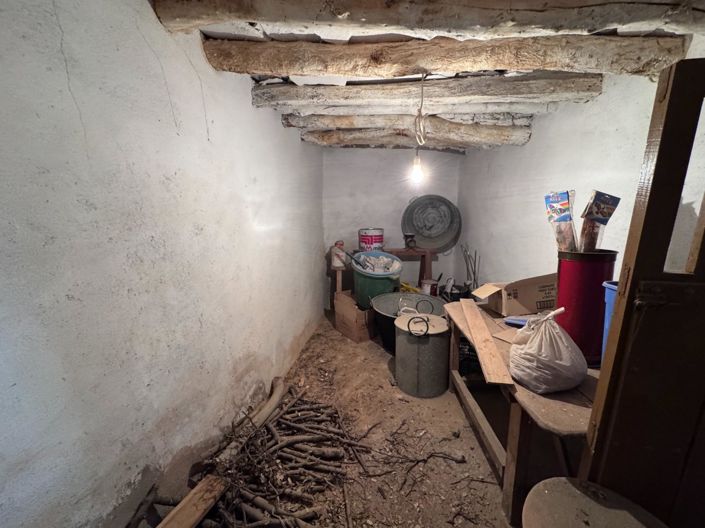 Image No.40-House for sale