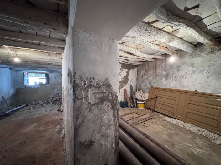 Image No.46-House for sale