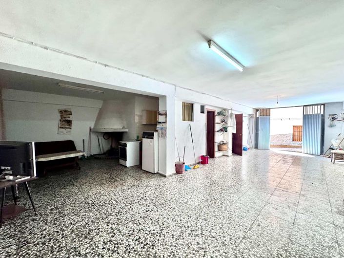 Image No.17-6 Bed Villa for sale