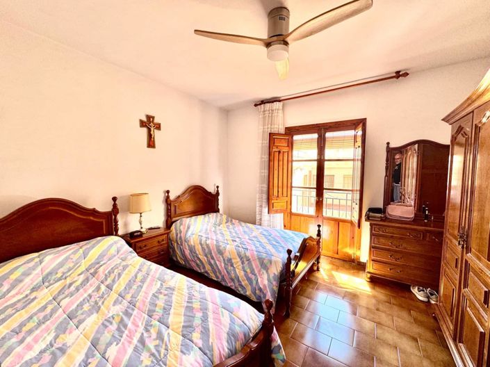 Image No.19-6 Bed Villa for sale