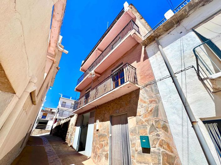 Image No.23-6 Bed Villa for sale