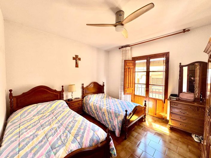 Image No.31-6 Bed Villa for sale