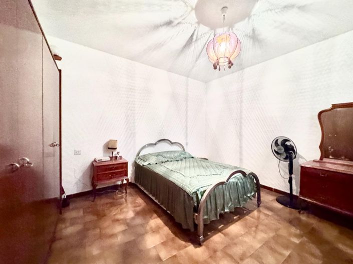 Image No.41-6 Bed Villa for sale