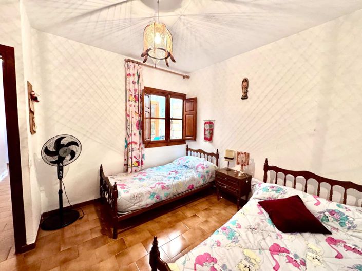 Image No.47-6 Bed Villa for sale