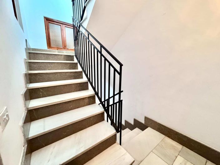 Image No.49-6 Bed Villa for sale