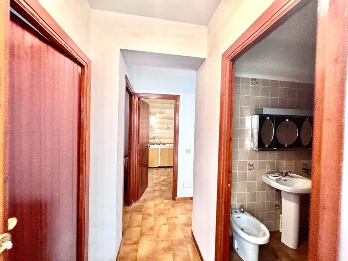 Image No.54-6 Bed Villa for sale