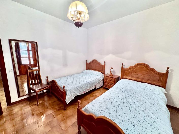 Image No.60-6 Bed Villa for sale