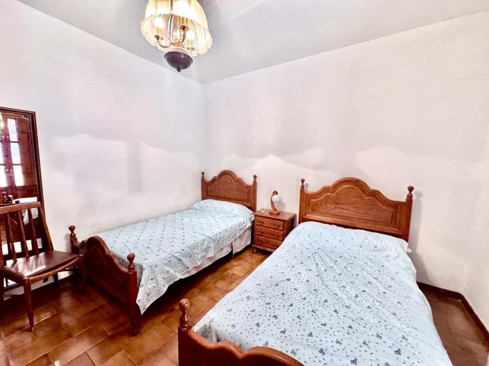 Image No.61-6 Bed Villa for sale