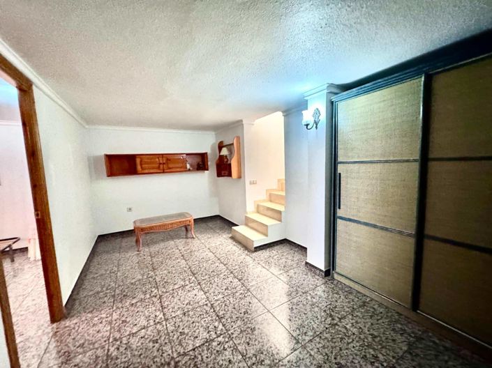 Image No.23-3 Bed Villa for sale