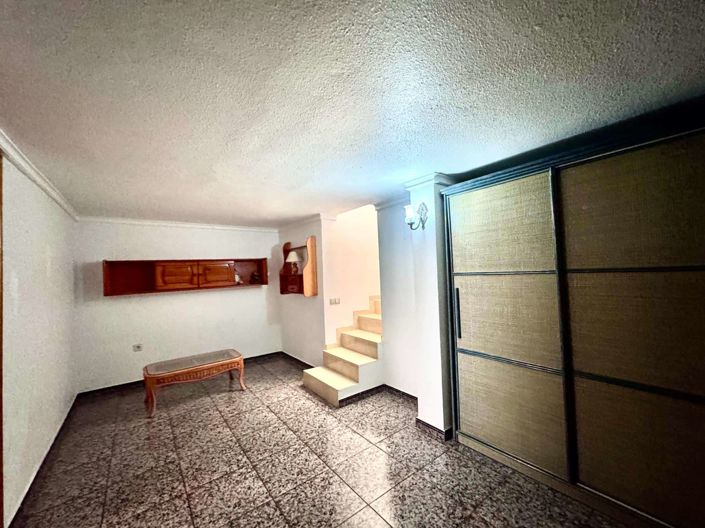 Image No.27-3 Bed Villa for sale