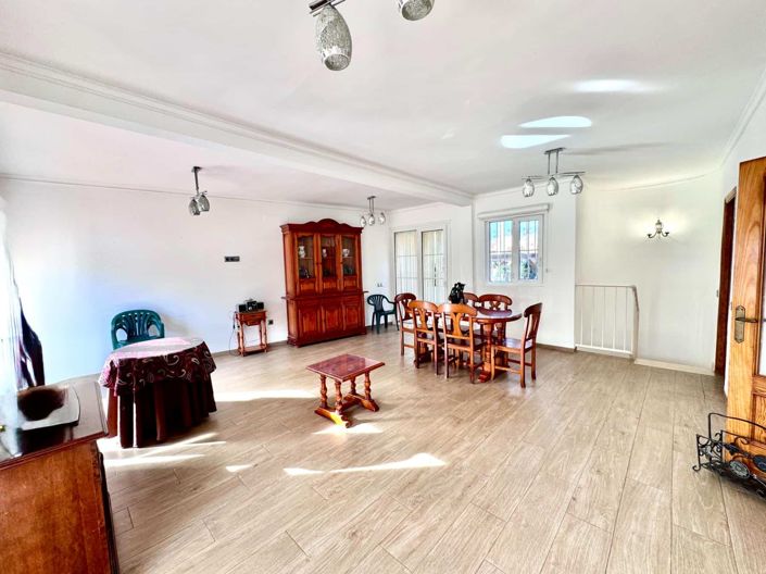 Image No.33-3 Bed Villa for sale