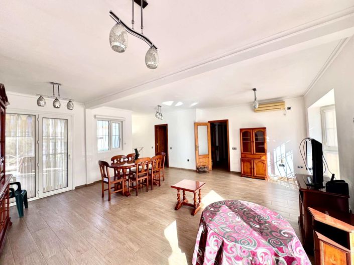 Image No.34-3 Bed Villa for sale