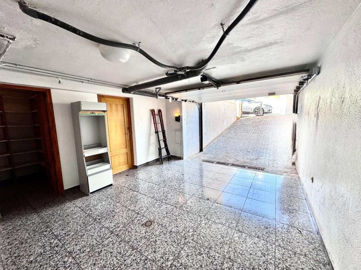 Image No.36-3 Bed Villa for sale