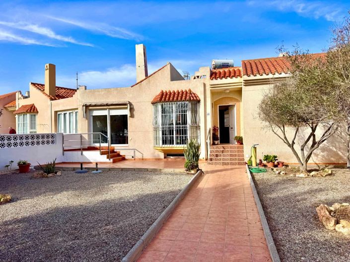 Image No.9-3 Bed Villa for sale