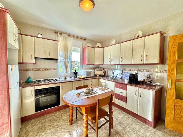 Image No.27-6 Bed Villa for sale