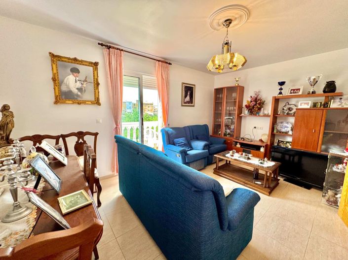 Image No.5-6 Bed Villa for sale