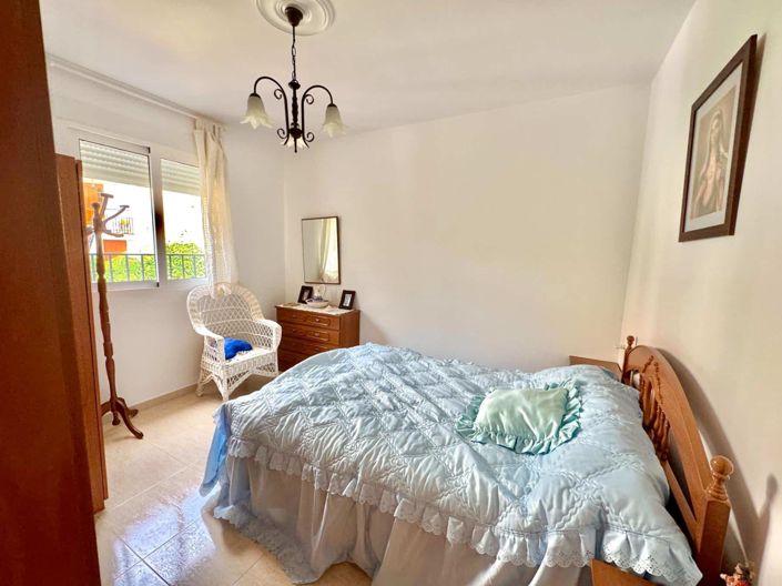 Image No.10-6 Bed Villa for sale