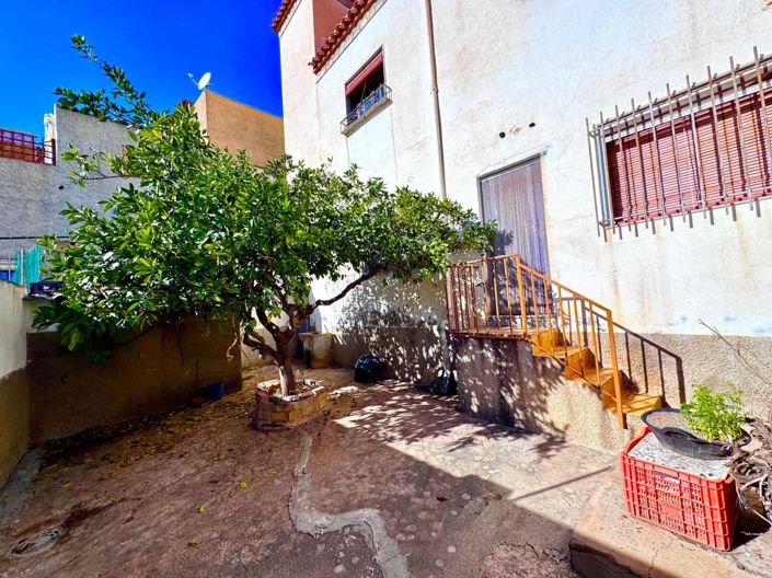 Image No.31-4 Bed House for sale