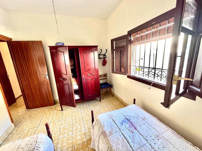 Image No.39-4 Bed House for sale