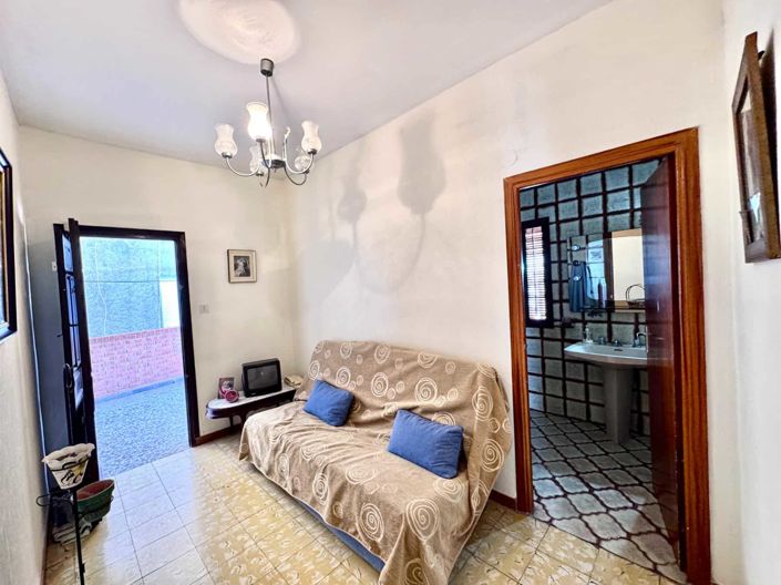 Image No.41-4 Bed House for sale